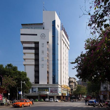 Wanxing Hotel Chao Yang Square Branch Nanning Exterior photo