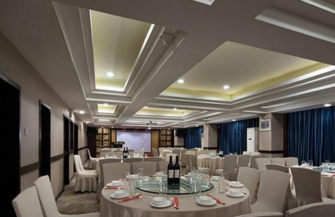 Wanxing Hotel Chao Yang Square Branch Nanning Exterior photo